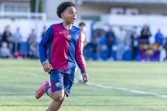 fc-barcelona-total-academy-24