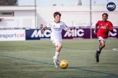 MIC24_U12A_RMCF_MANU_DS-51