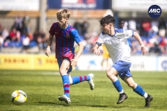 MIC22_U116_FCB_GRA_RG_06