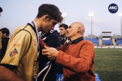 MIC22_U18_UEQ_SOC_DM-64