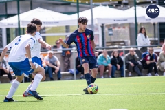 MIC23_U16_GRA_BAR-52