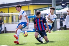 MIC23_U16_GRA_BAR-54