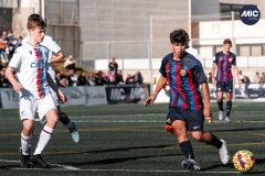 U16_FF_BAR_CRY_DMV-25