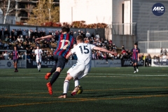 U16_FF_BAR_CRY_DMV-37