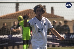 MIC23_U16_MAR_CRY_RG_12