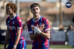 MIC23_U16_MAR_CRY_RG_31
