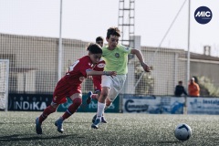 MIC22_U12B_TUT_ESP_DM-11