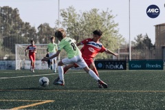 MIC22_U12B_TUT_ESP_DM-23