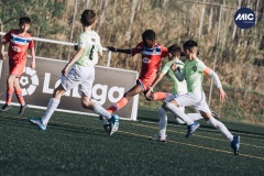 MIC22_U12B_TUT_ESP_DM-25