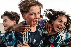 MIC26_VALENCIACFAJAX_111