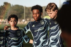 MIC26_VALENCIACFAJAX_9