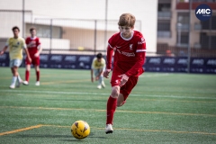 MIC24_U16_LIV_POR_DS-24