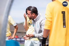 MIC24_U16_LIV_POR_DS-27