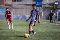 MIC24_U19_ESP_H8S_DS-25